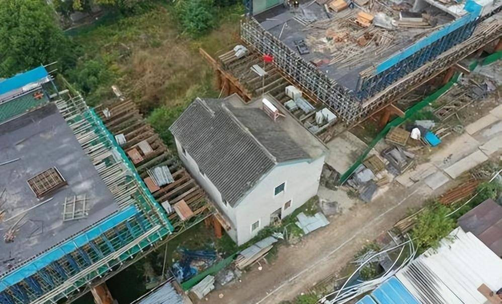 Căn nhà 80 m² kiên quyết không di dời suốt 12 năm: Đền bù chỉ đạt sau 3,5 triệu NDT